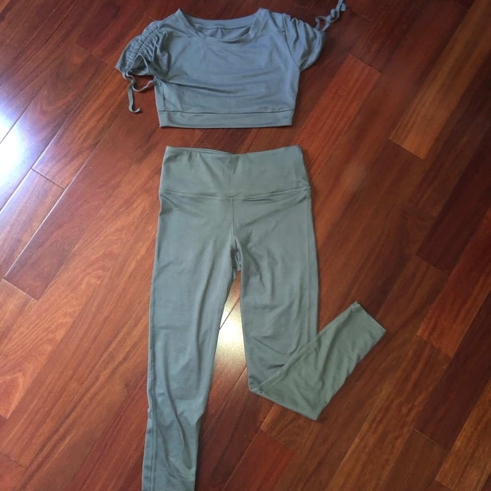 Grey 2 Piece Lounge/Gym Set